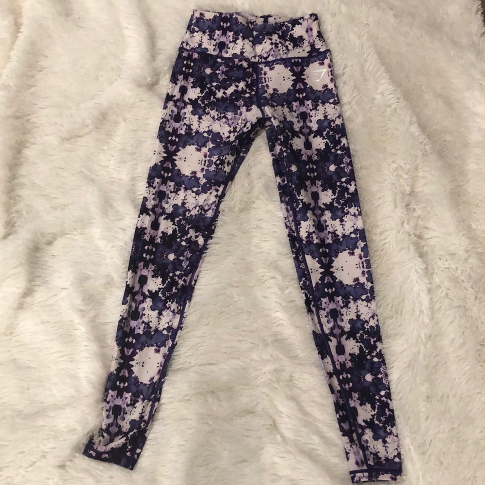 GYMSHARK PATTERNED LEGGINGS NEVER BEEN WORN